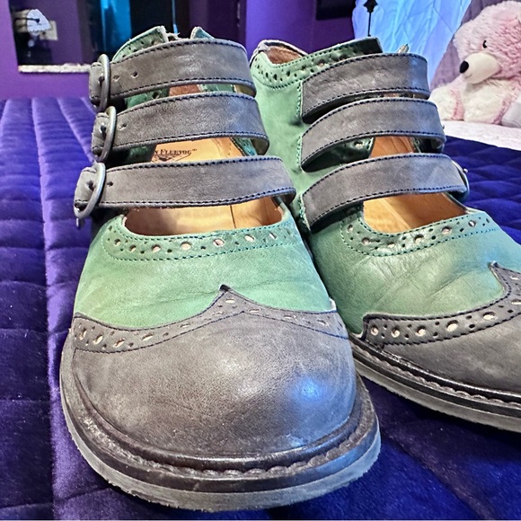 Fluevog East End Kitchener Triple Strap Mary Jane Heels in Seafoam/Grey 💚🩶 - Picture 4 of 12